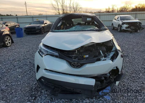 2019 Toyota C-Hr Xle z USA, uszkodzony, nr VIN NMTKHMBX9KR091898
